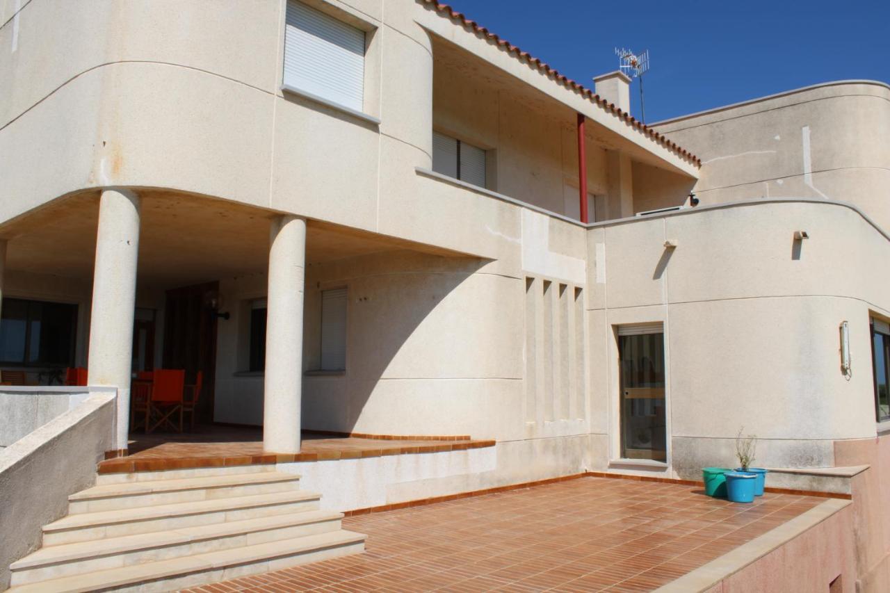 דלטברה Villa De L'Ebre מראה חיצוני תמונה